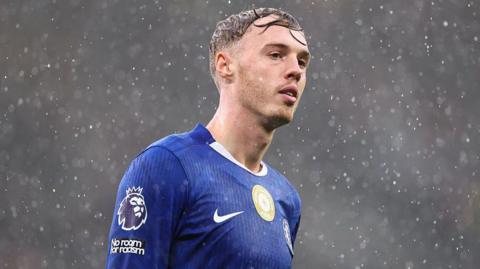 Cole Palmer comes off after 21 minutes against Manchester United last month