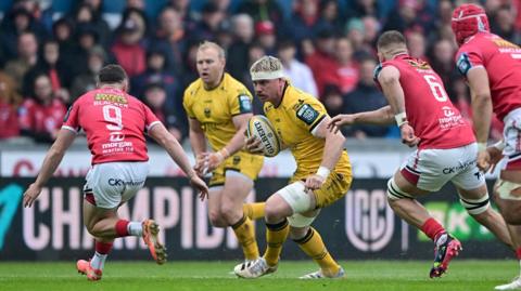 Scarlets v Dragons