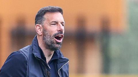 Ruud van Nistelrooy shouts instructions to his Leicester City players