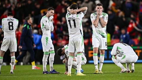 Czech Republic end Irish World Cup dream with shootout win