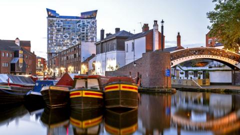 Gas Street Basin, Canal, Birmingham, England