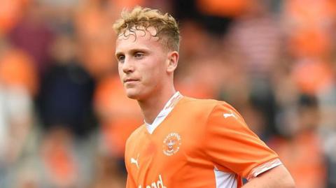 Ryan Finningan has moved from Blackpool to Dundee