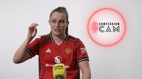 Manchester United's Ella Toone