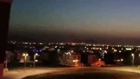 Isfahan resident video of explosions