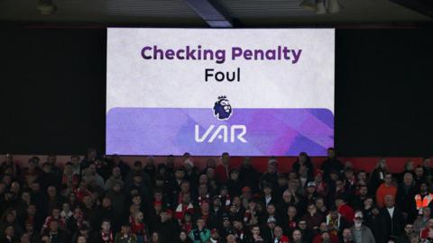 VAR