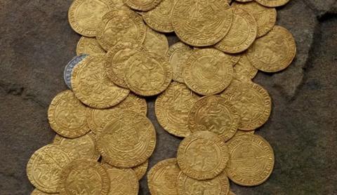 Gold Tudor coins