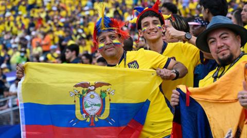 Ecuador fans