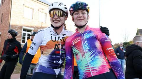 Elynor Backstedt (left) and Zoe Backstedt (right) are daughters of professional cyclists Magnus Backstedt and Megan Hughes