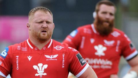 Samson Lee with Jake Ball in the background