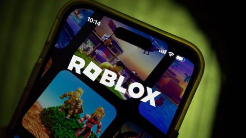 roblox on a mobile phone