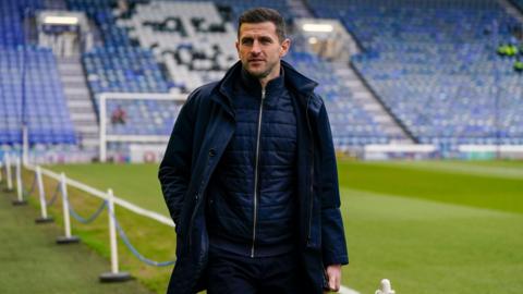 Portsmouth Head Coach John Mousinho during the EFL Championship match between Portsmouth and Middlesbrough