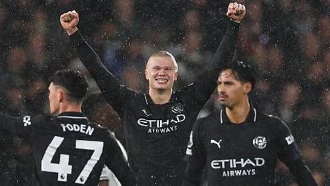 Erling Haaland celebrates scoring against Fulham