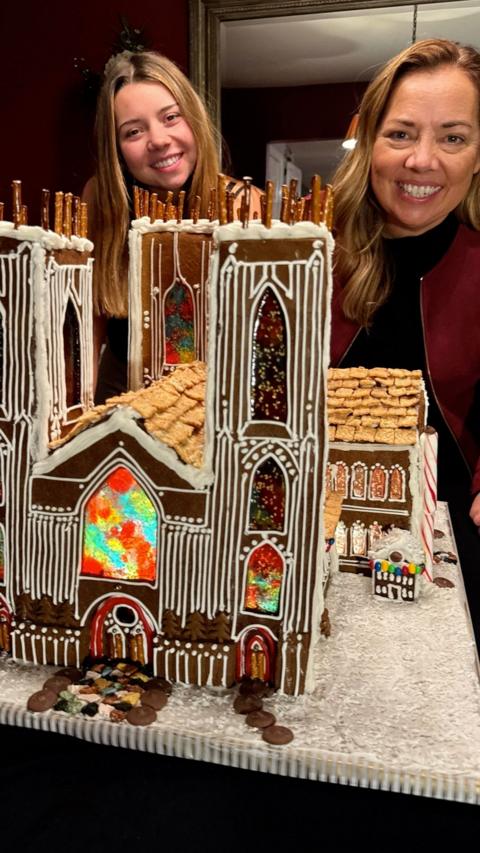 Gingerbread minster with Julie and Erin Hamer smiling