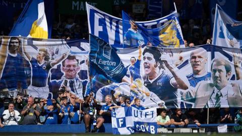 Everton flags