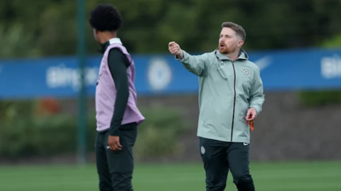 Calum McFarlane coaches Chelsea's academy players
