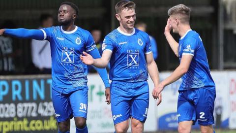 Kealan Dillon celebrates goal