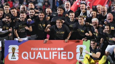 Croatia celebate their World Cup place