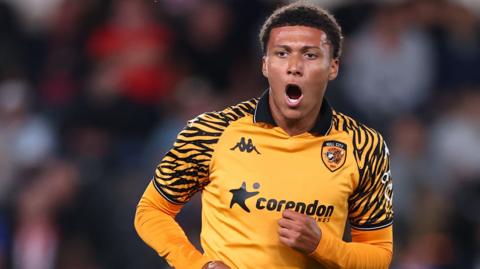 Tyrell Sellars-Fleming in action for Hull City in a pre-season friendly