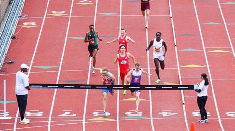 Josh Kerr beats Cole Hocker to win the men's 1500m at the Grand Slam Track meet in Philadelphia