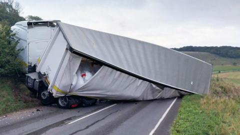 Overturned lorry in Findon