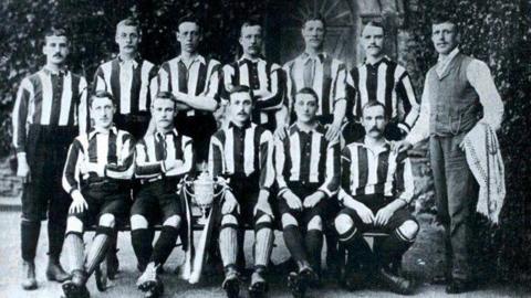 An image of the Notts County 1894 FA Cup-winning side. 