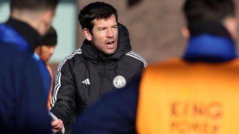 Brian Barry-Murphy shouts instructions during a Leicester City training session