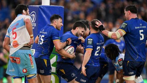 Leinster players celebrate
