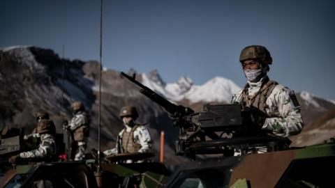 French troops training in the mountains in November 2020