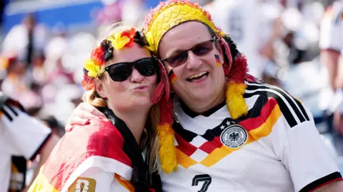 Paraguay v Germany