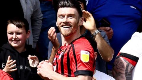 Kieffer Moore scores for Bournemouth