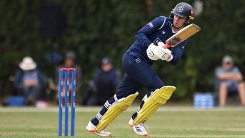Freya Kemp of Hampshire Women 