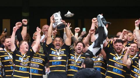 Cornwall's men's side lift the title