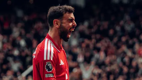 Bruno Fernandes celebrates