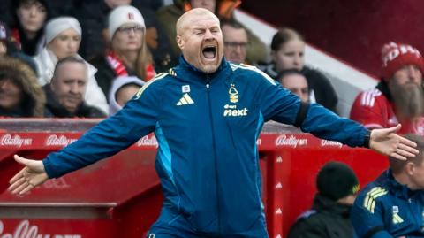 Nottingham Forest manager Sean Dyche reacts during the Premier League match against Manchester City