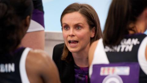 Karen Atkinson working as Hertfordshire Mavericks head coach in 2012