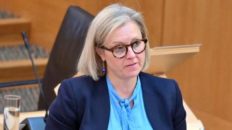 Rachael Hamilton MSP speaking in Holyrood.