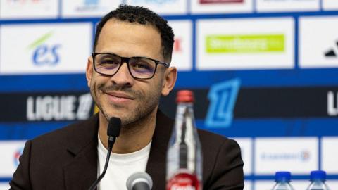 Liam Rosenior saying goodbye to Strasbourg at a final press conference in early January
