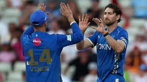  Richard Gleeson of MI London Men celebrates taking the wicket of Mitchell Owen of Birmingham Phoenix 