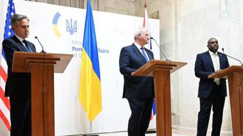 US Secretary of State Antony Blinken, Foreign Minister of Ukraine Andrii Sybiha and British Foreign Secretary David Lammy attend a press conference on September 11, 2024 in Kyiv.