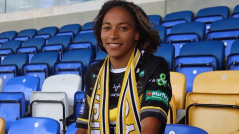 Elisa Akpa