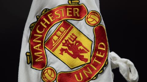 Manchester United crest