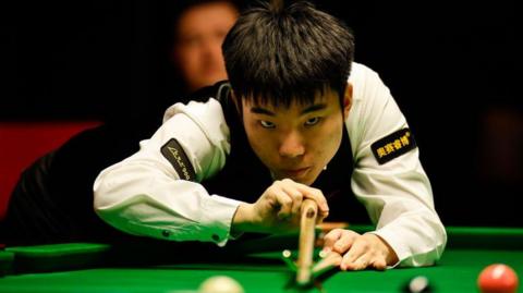 Fan Zhengyi playing at the German Masters in 2024