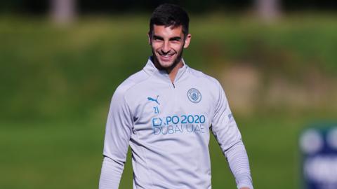 Ferran Torres at Man City training