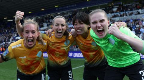London City Lionesses plaeys