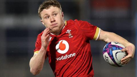 Tom Bowen attacks for Wales U20s