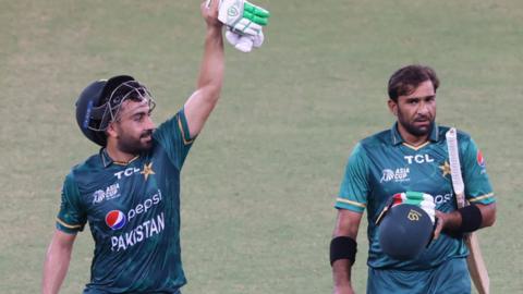 Pakistan celebrate win over India