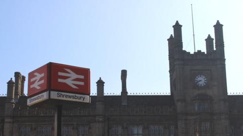 Shrewsbury railway station