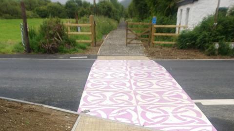 Curragh Road crossing