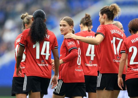 Man Utd celebrate