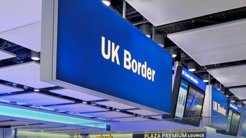 UK Border sign 